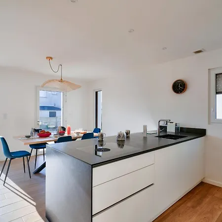 Belle Maison Pour 8 - 950m De La Et Du Port *